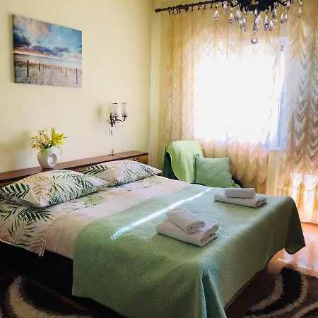 Apartman Barbi شقة *